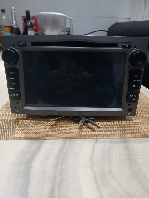 Android stereo with GPS and cdplayer