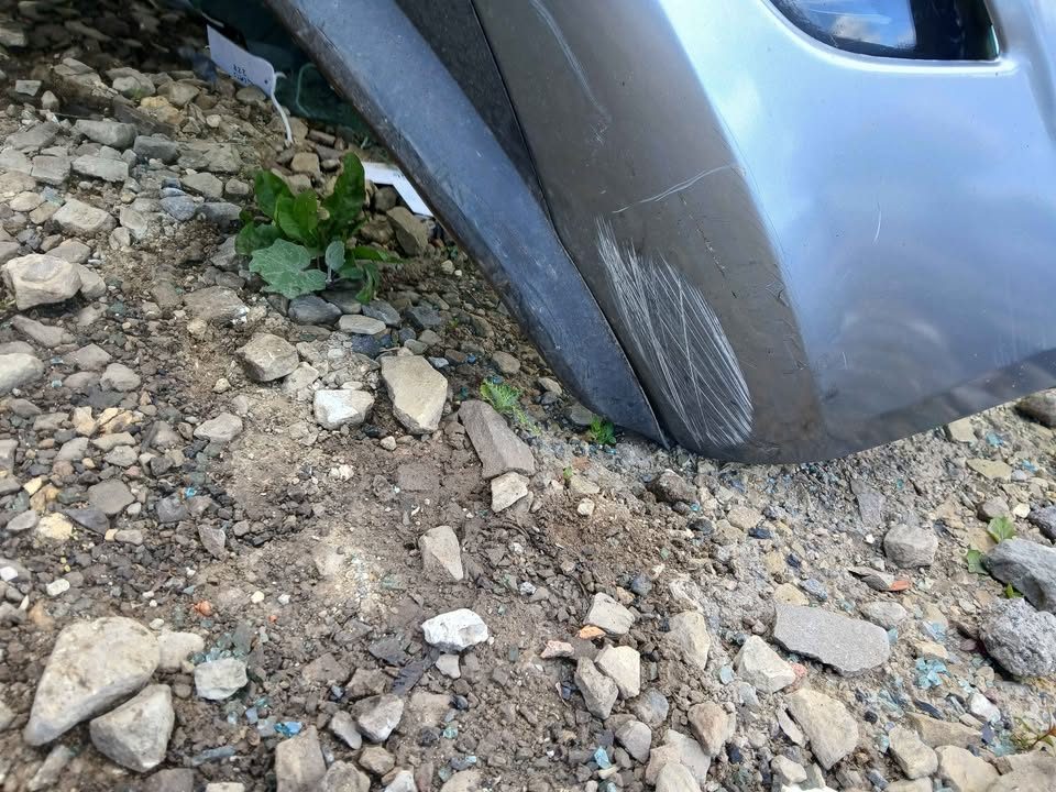 Vauxhall astra front bumper 2011